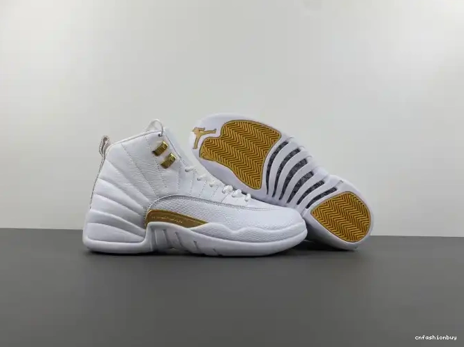 WMNS 12 Jordan Phantom FD9101-007 Air 0626